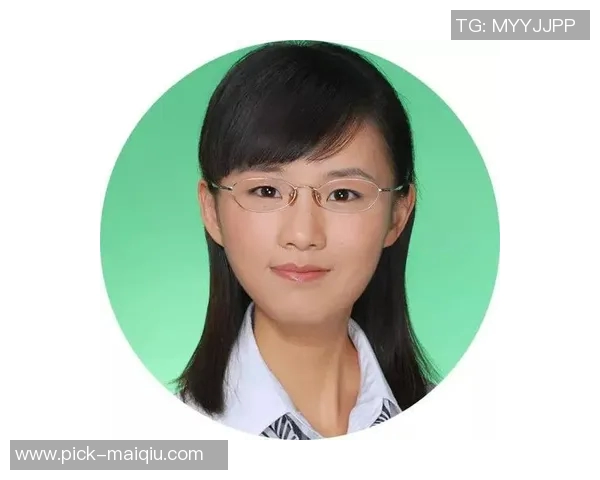 足球颈椎问题的成因与预防措施探讨及其对运动员健康的影响分析